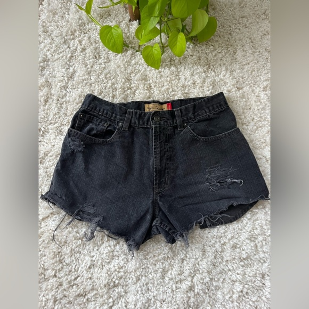 Women’s Old Navy Black Denim‎ Distressed Shorts